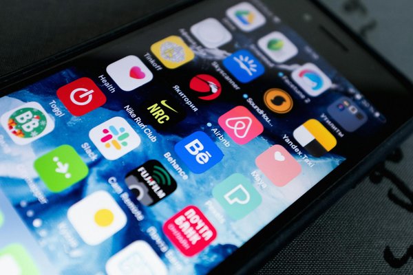 How Does UK Computing Hardware Impact Daily Life?